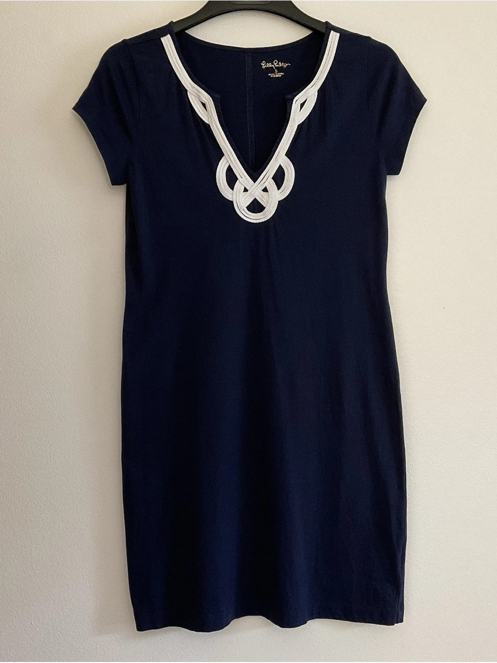 Lilly Pulitzer Navy Short-Sleeve Shift Dress with White Braided V-Neck